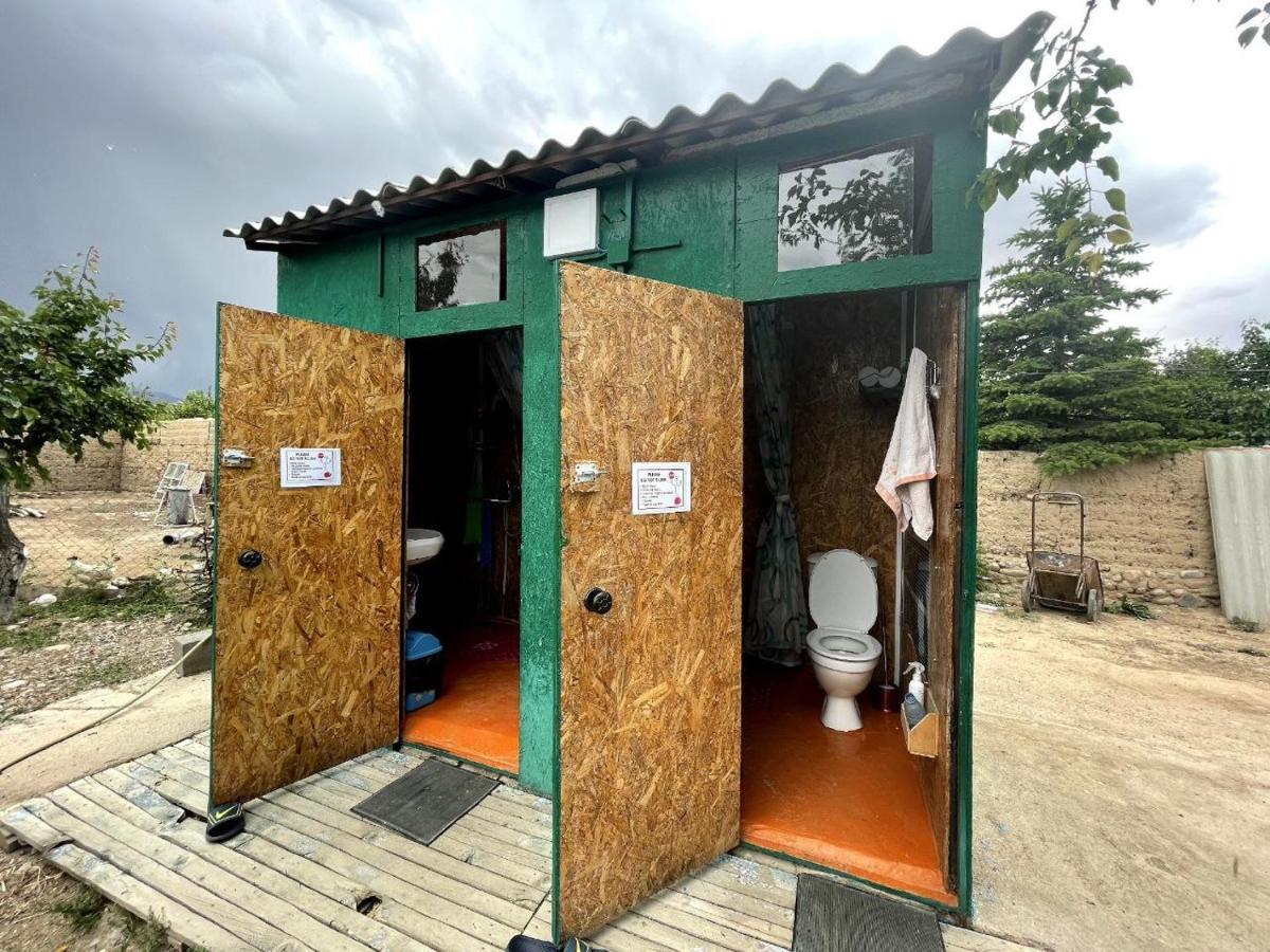 Guesthouse Gulmira Bokonbayevo Eksteriør billede